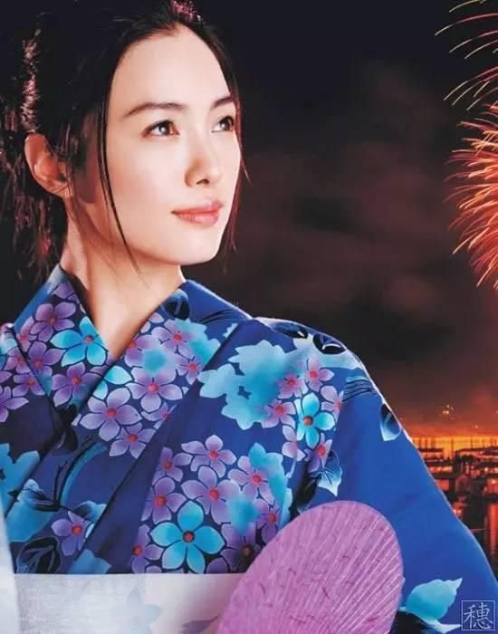 国产美女精品免费电影